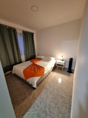 Apartahotel- Alojamiento Familiar- Apartamentos Privados Kira